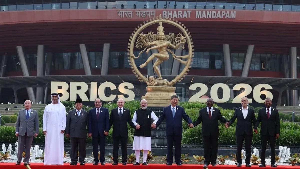 ब्रिक्स की मेज पर दुनिया, विपक्ष की नजर थाली पर