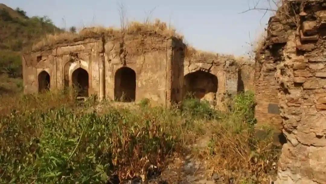 तेलियागढ़ी किला : कभी था बंगाल का प्रवेश द्वार